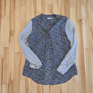 Equipment Femme Black and White Shirt Size XS